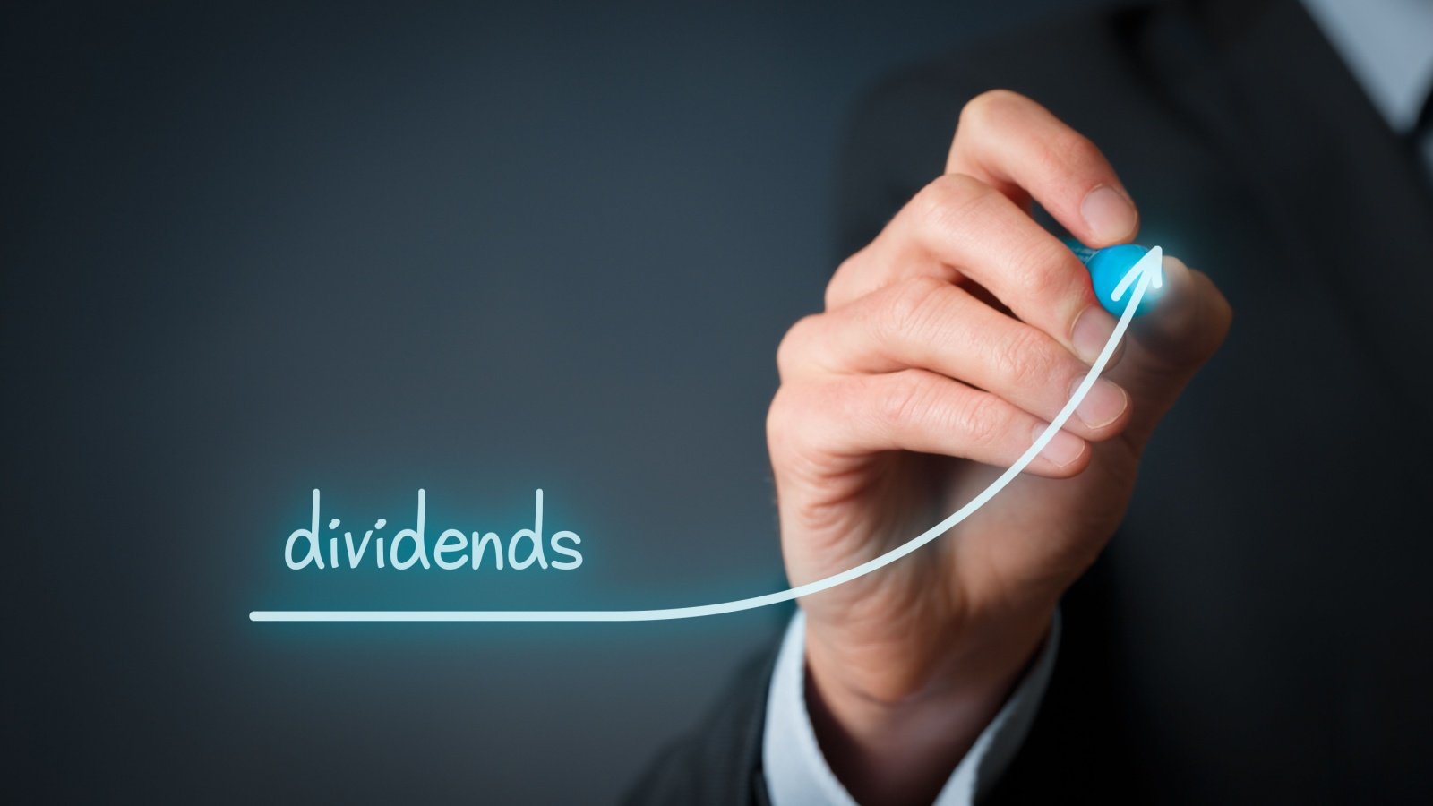 7 Dividend Stocks to Buy Now for Enhanced Returns