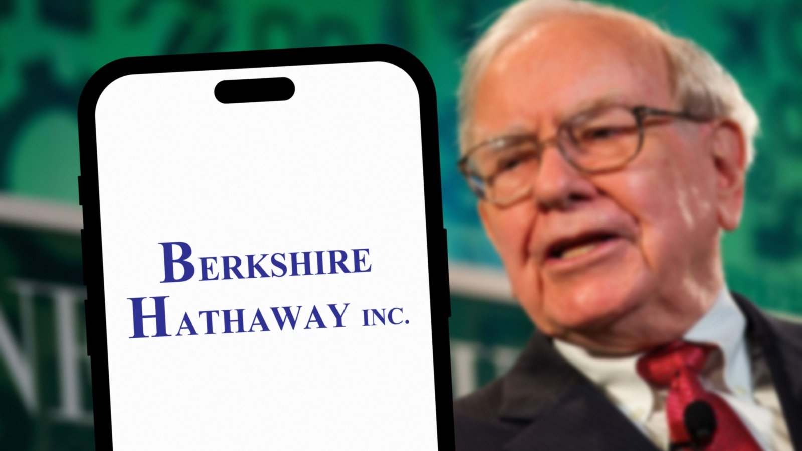 7 Stocks Warren Buffett Has Sold in the Past Year (and You Should Too)