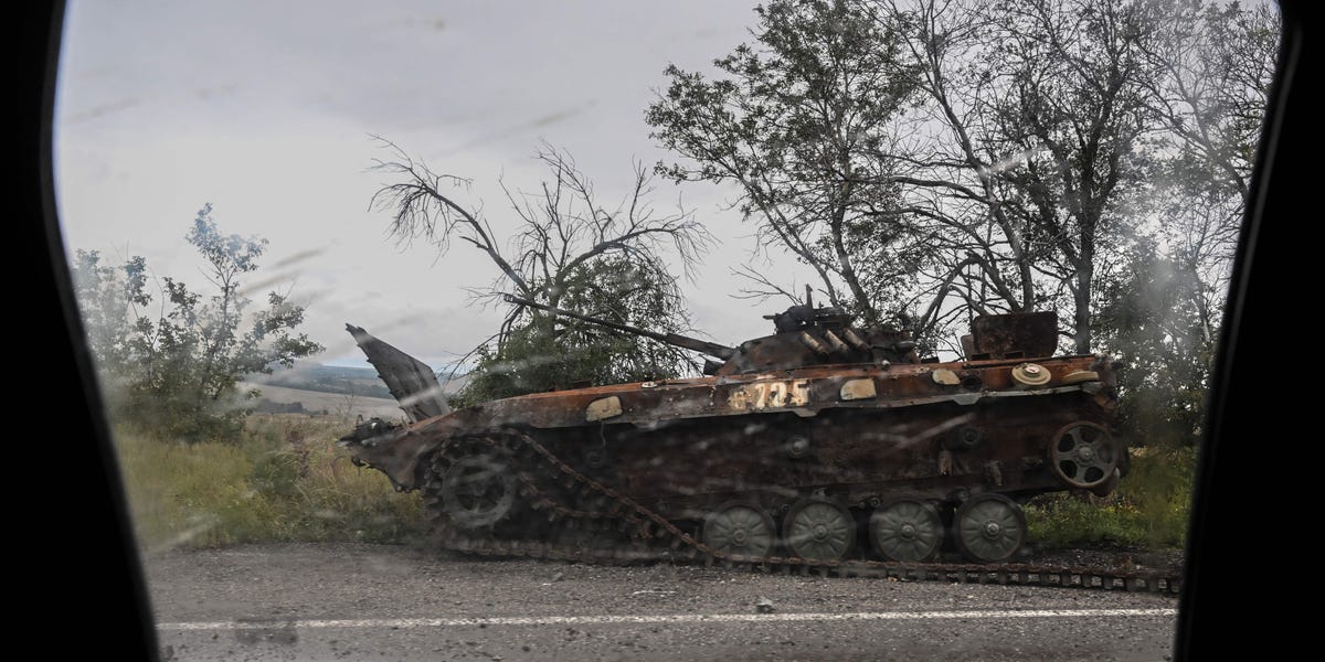 Russian forces appear to be making crude artillery guns by pulling the main armaments off of old BMP armored fighting vehicles