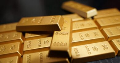 UBS Says Investors Should Stick With Gold As a Hedge Even As Prices Fall