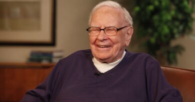 Warren Buffett says he’s still making investment calls at Berkshire, flags ‘tiny’ buy