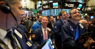 Why Now Is the Perfect Time to Load up on the AI Stocks in the Mag 7