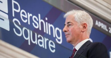 Bill Ackman’s Pershing Square USA Tumbles 18% in Its Stock-Market Debut