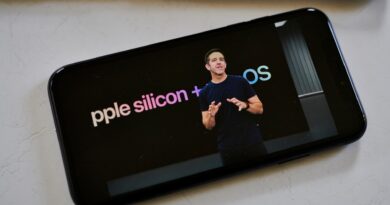 Apple’s stock has gone nowhere for 6 months. Traders expect a wild ride Thursday night